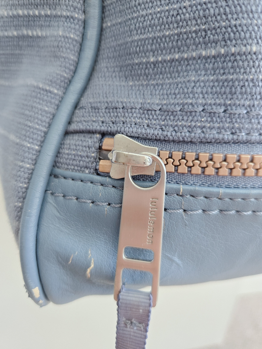 Om For All Bag, BLUE DENIM. Duffle Vintage LULU Y2K - Picture 5 of 10
